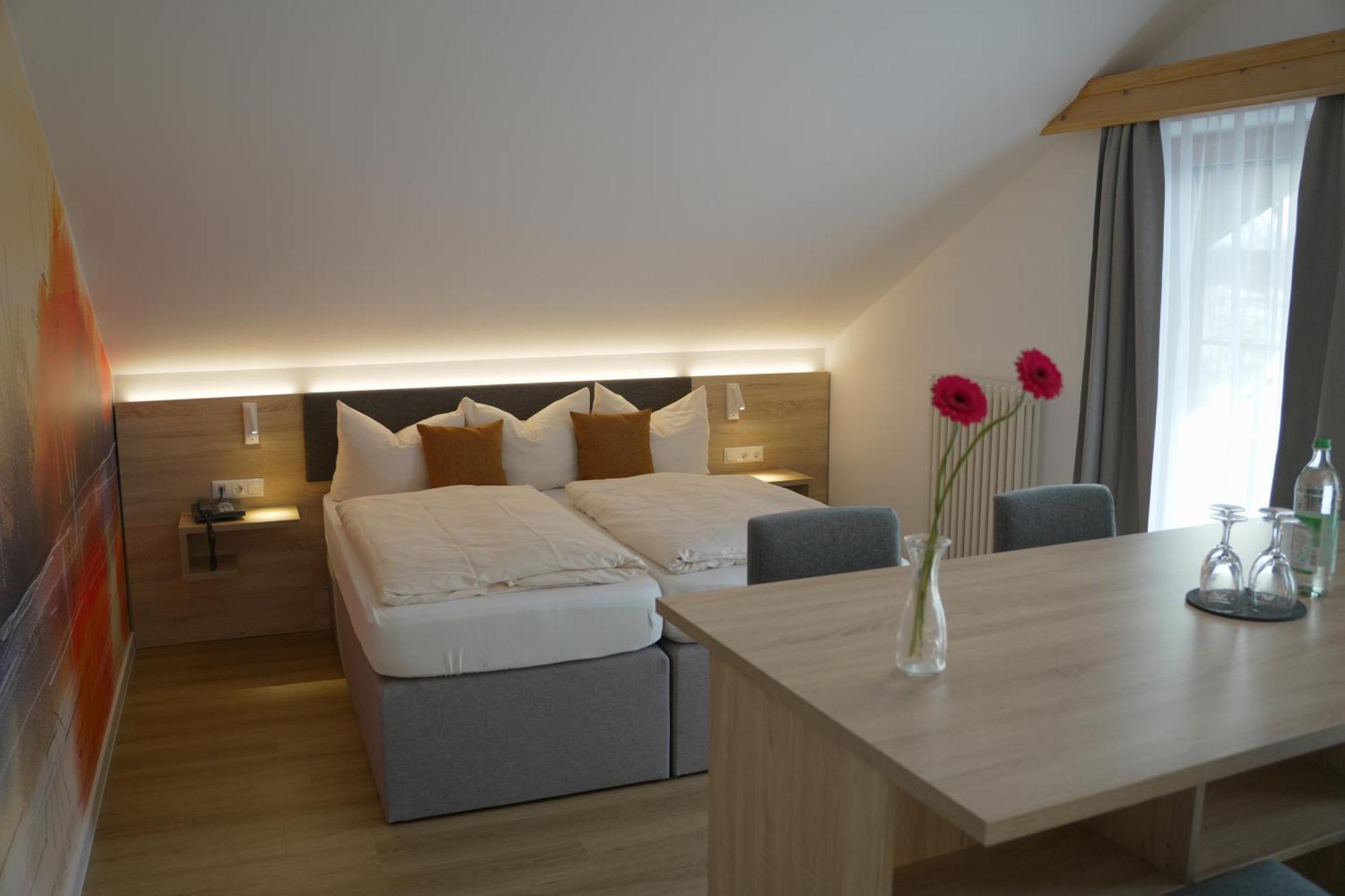 Hotel Landgasthof Schoentag Münsing Esterno foto